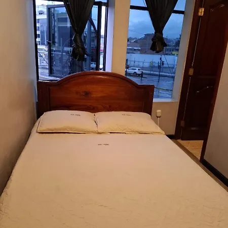 hostal alborada cuenca-3
